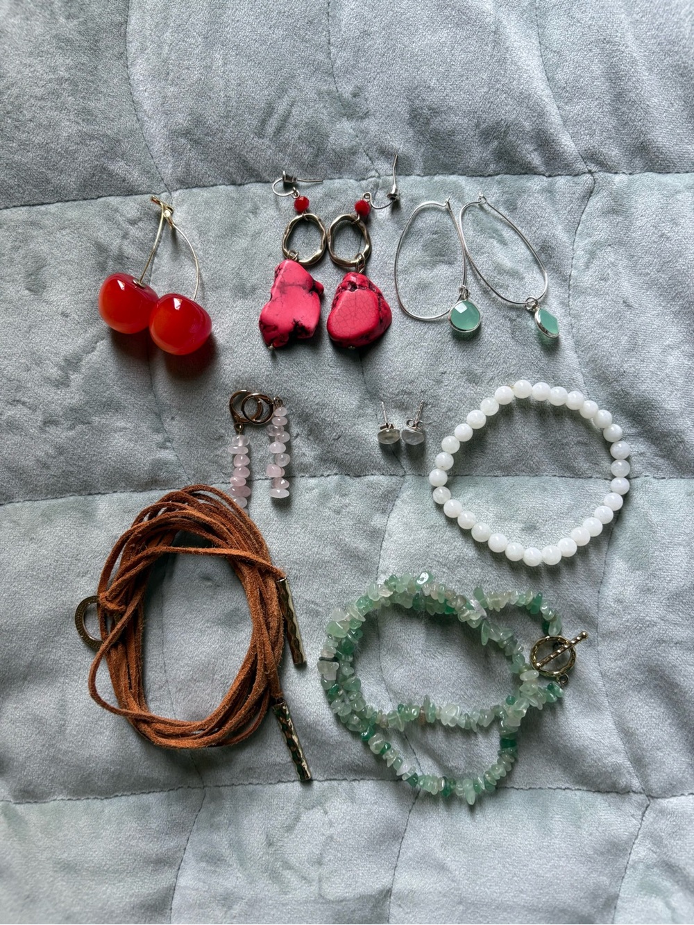 Boho Jewelry Lot of 8 Crystal Earrings Necklace Bracelet Rose Quartz Aventurine